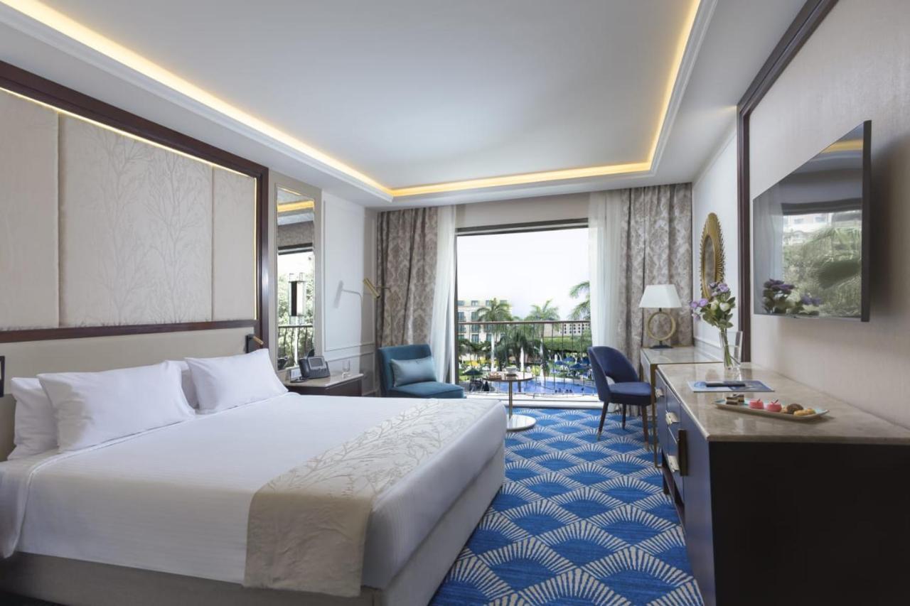 Chambre Premier - Vue sur Piscine